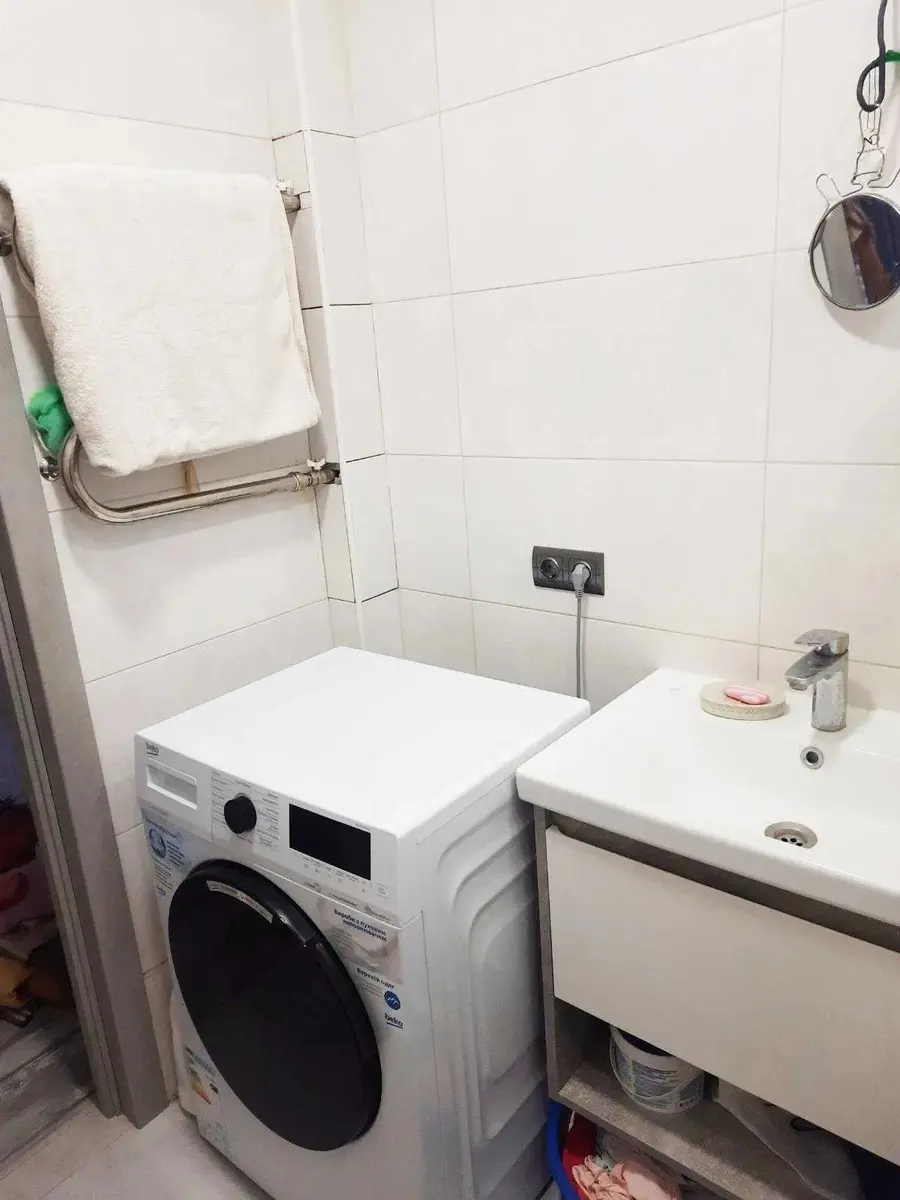 Фото Selling a 2-room apartment, 68 sq.m., Feodosiiskyi Lane 14а Kyiv, price: 130000 $, code 1266