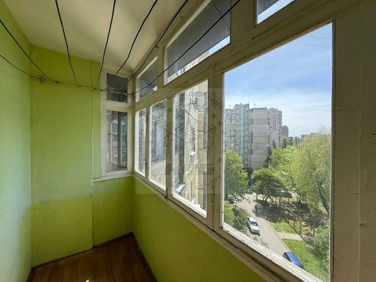 Фото Selling a 3-room apartment, 72 sq.m., Irpinska Street 62а Kyiv, price: 80000 $, code 1267