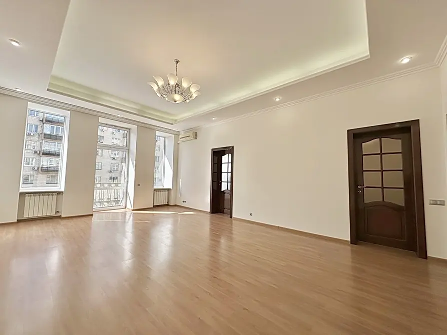 Фото Rent an office, Velyka Vasylkivska Street (Chervonoarmiiska Street;Krasnoarmeyskaya Street) 49 Kyiv for long-term rent, price: 63000 UAH, code 1280