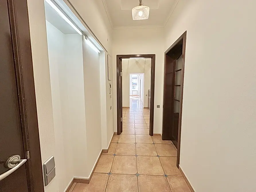 Фото Rent an office, Velyka Vasylkivska Street (Chervonoarmiiska Street;Krasnoarmeyskaya Street) 49 Kyiv for long-term rent, price: 63000 UAH, code 1280