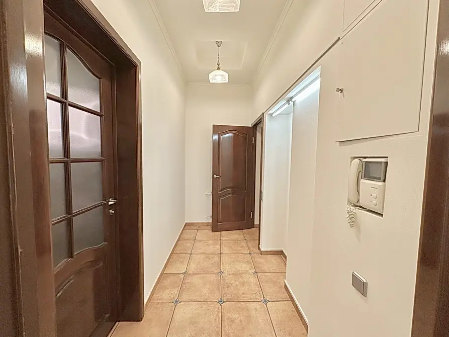 Фото Rent an office, Velyka Vasylkivska Street (Chervonoarmiiska Street;Krasnoarmeyskaya Street) 49 Kyiv for long-term rent, price: 63000 UAH, code 1280
