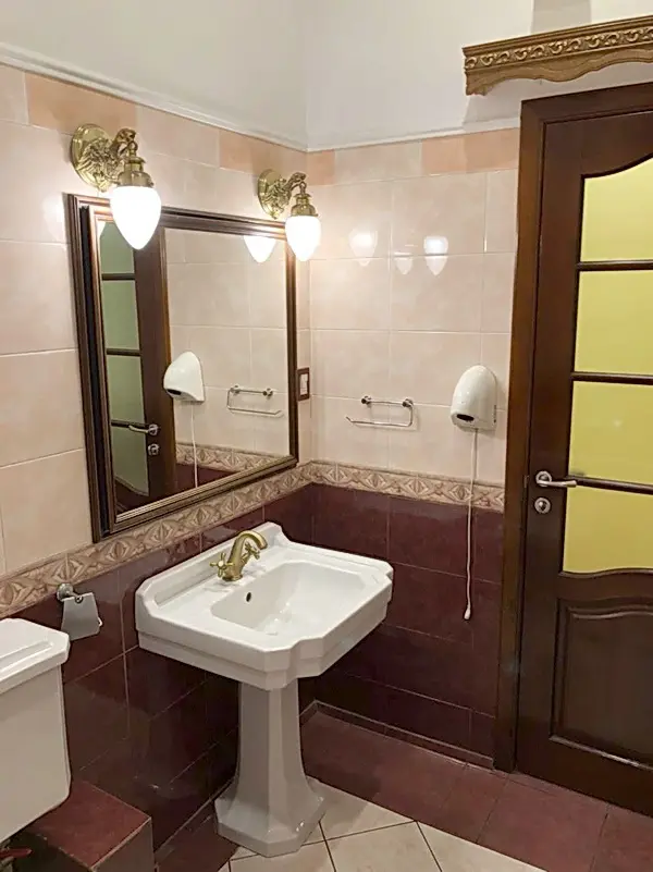 Фото Rent an office, Velyka Vasylkivska Street (Chervonoarmiiska Street;Krasnoarmeyskaya Street) 49 Kyiv for long-term rent, price: 63000 UAH, code 1280