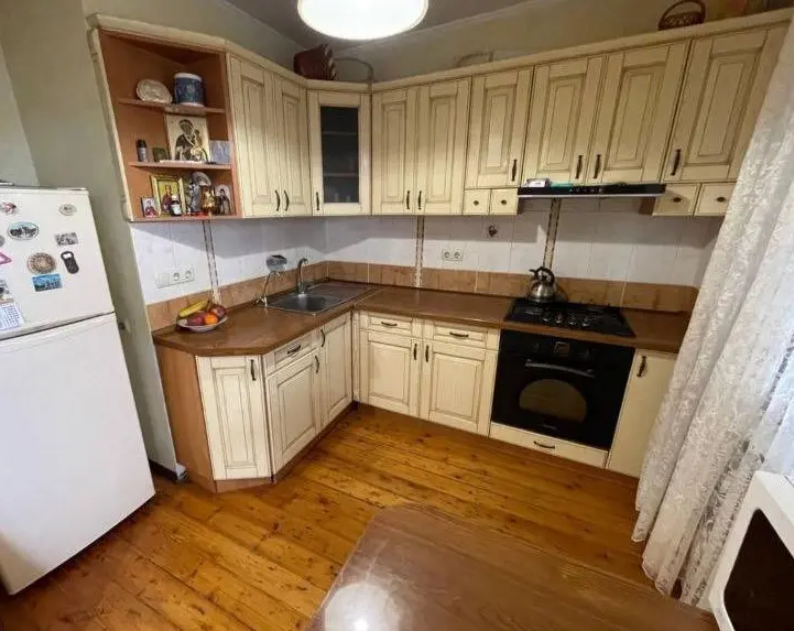 Фото Продаю 3 кімнатну квартиру, 63 кв. м, Академіка Корольова вул.  Одеса, ціна: 51000 $, код 1285
