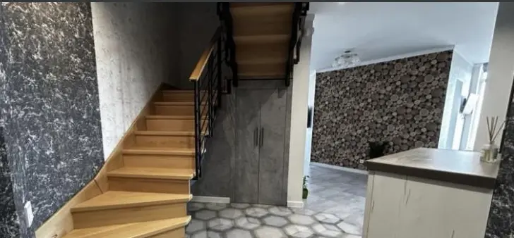 Фото Продаю 3-комнатную квартиру, 96 кв. м, Жаботинского ул.  Одесса, цена: 120000 $, код 1288