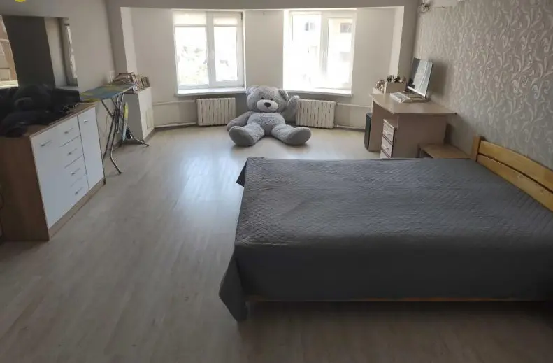 Фото Selling a 2-room apartment, 74 sq.m., Yevhena Chykalenka Street (Akademika Viliamsa Street)  Odesa, price: 47000 $, code 1289