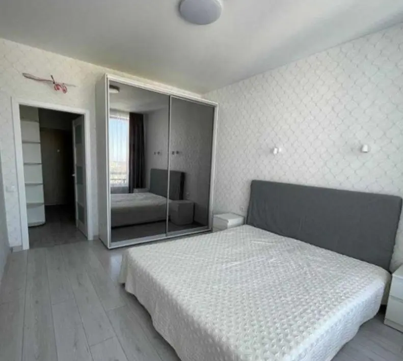 Фото Продаю 1 кімнатну квартиру, 44 кв. м, Толбухіна вул.  Одеса, ціна: 53500 $, код 1292