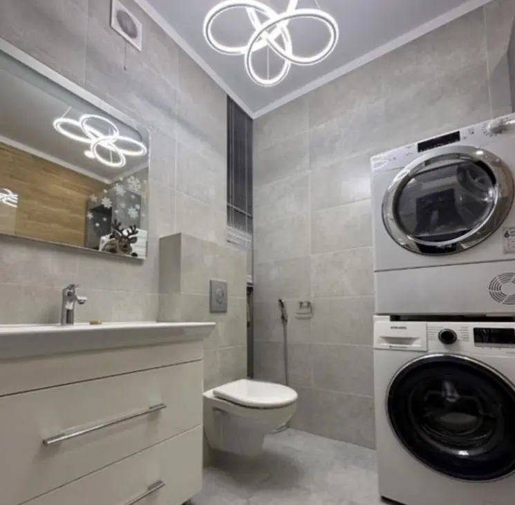 Фото Selling a 2-room apartment, 61 sq.m., Liustdorfska Road  Odesa, price: 70000 $, code 1293
