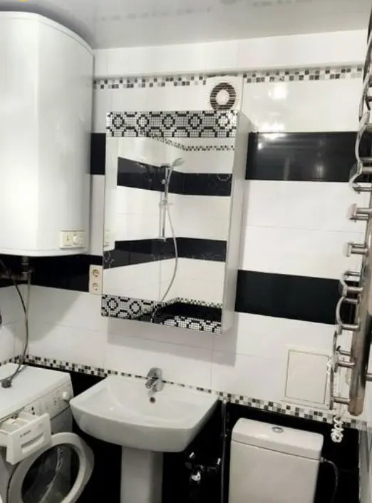 Фото Продаю 2 кімнатну квартиру, 46 кв. м, Варненська вул.  Одеса, ціна: 48000 $, код 1296