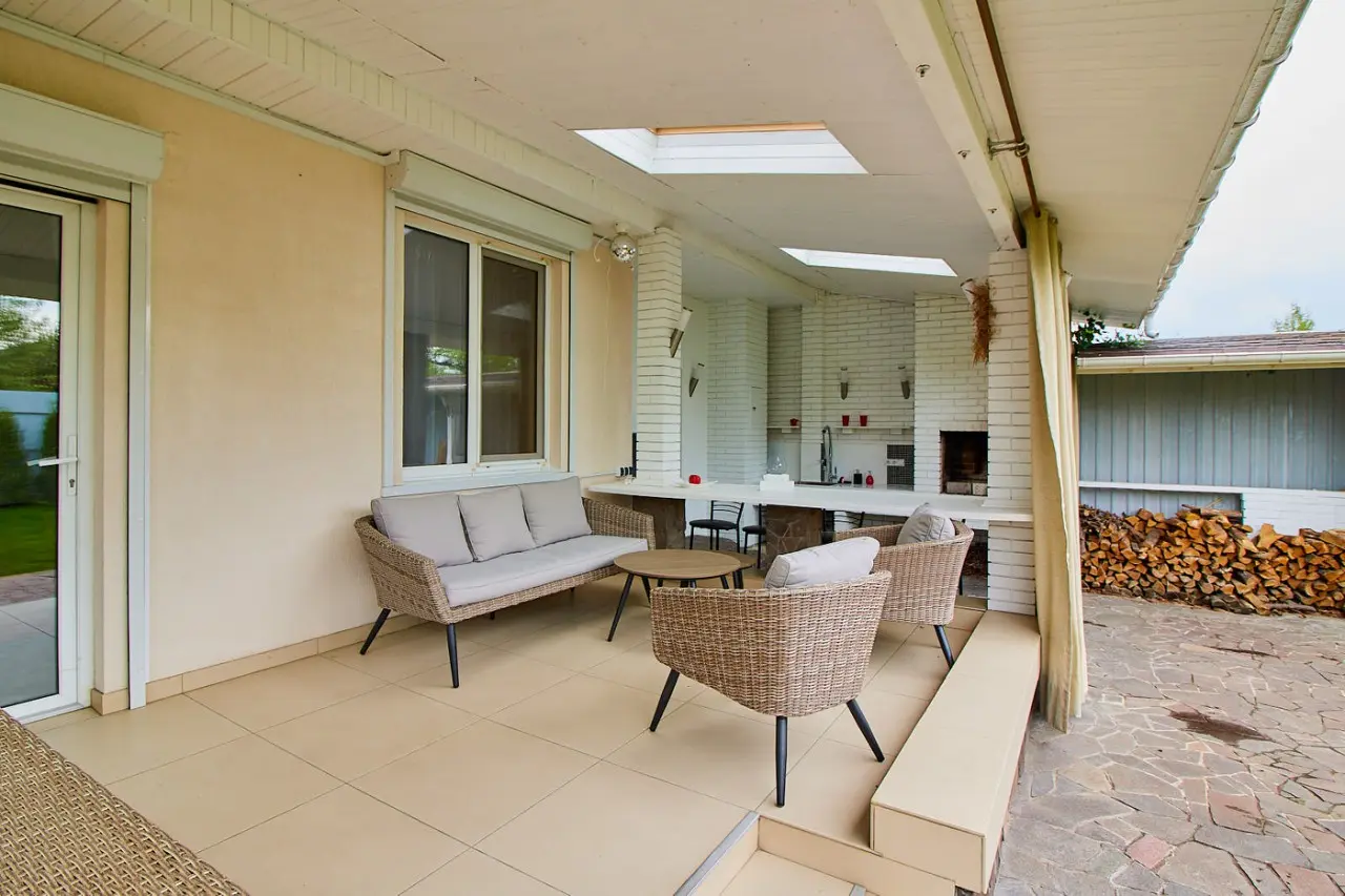 Фото Продаю будинок, 160 кв. м, Старі Петрівці, ціна: 155000 $, код 1298
