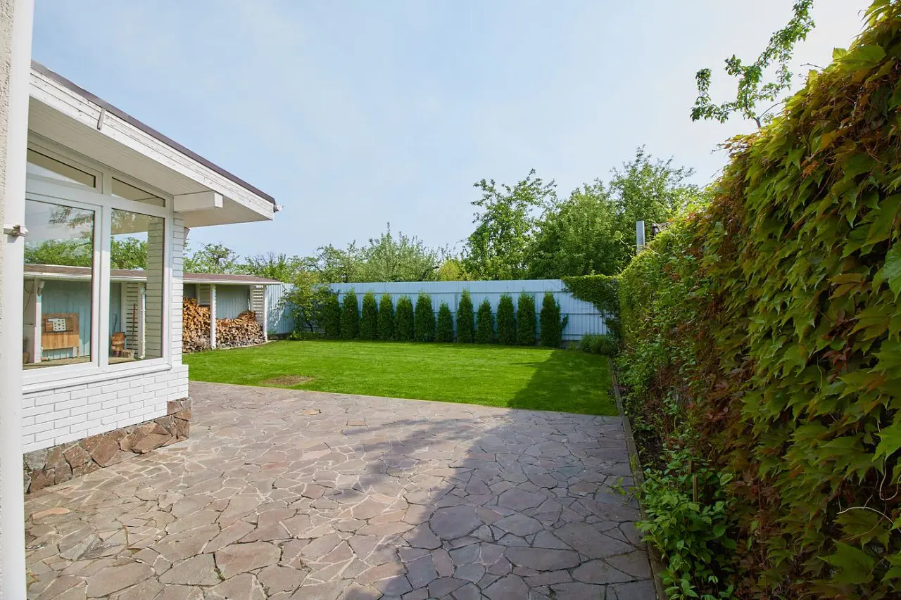 Фото Продаю будинок, 160 кв. м, Старі Петрівці, ціна: 155000 $, код 1298