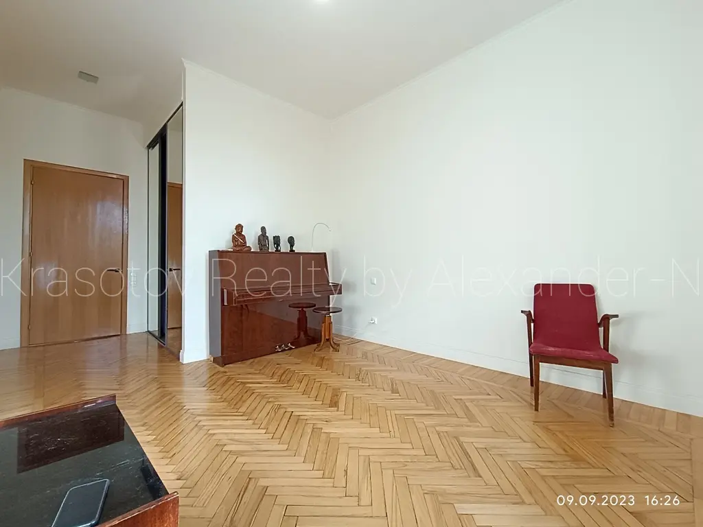 Фото Rent a 2-room apartment, Rishelievska Street 7 Odesa for long-term rent, price: 500 $, code 1306