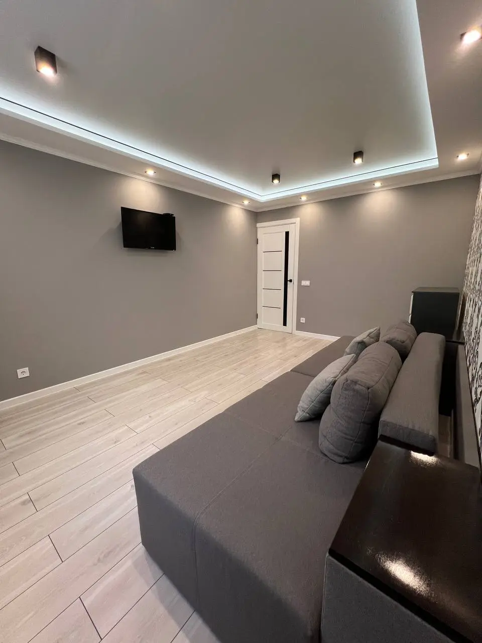Фото Selling a 1-room apartment, 42 sq.m., Hlynianskyi Trakt Street 1 Lviv, price: 80000 $, code 1333