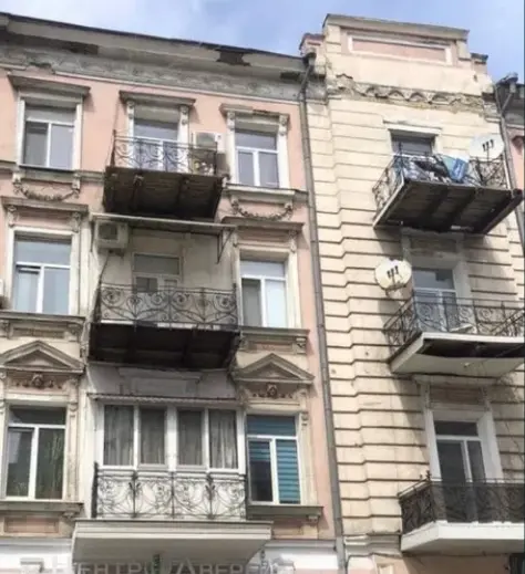 Фото Продаю 1-комнатную квартиру, 130 кв. м, Малая Арнаутская ул.  Одесса, цена: 13000 $, код 1342