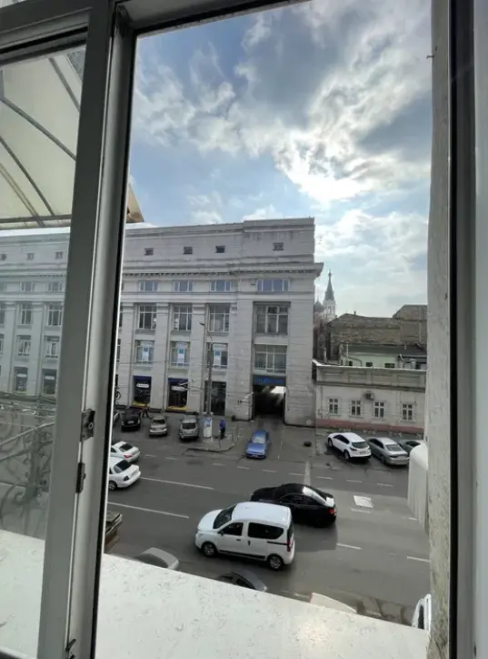 Фото Продаю 1-комнатную квартиру, 130 кв. м, Малая Арнаутская ул.  Одесса, цена: 13000 $, код 1342