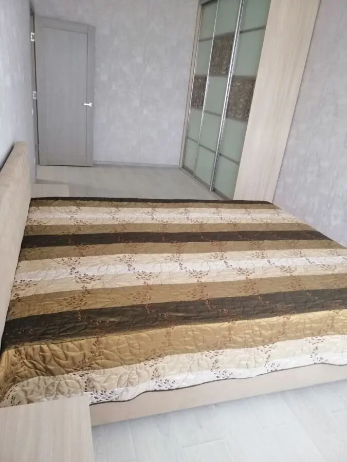 Фото Rent a 2-room apartment, Kakhovska Street 62а Kyiv for long-term rent, price: 25000 UAH, code 1343