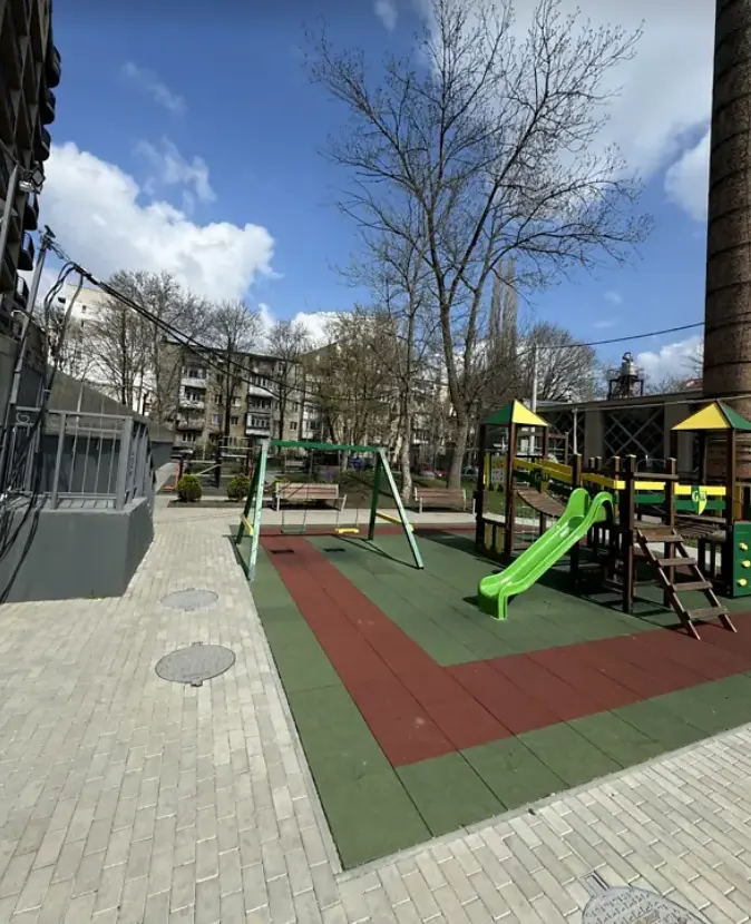 Фото Selling a 1-room apartment, 50 sq.m., Polunychnyi Lane  Odesa, price: 58000 $, code 1351
