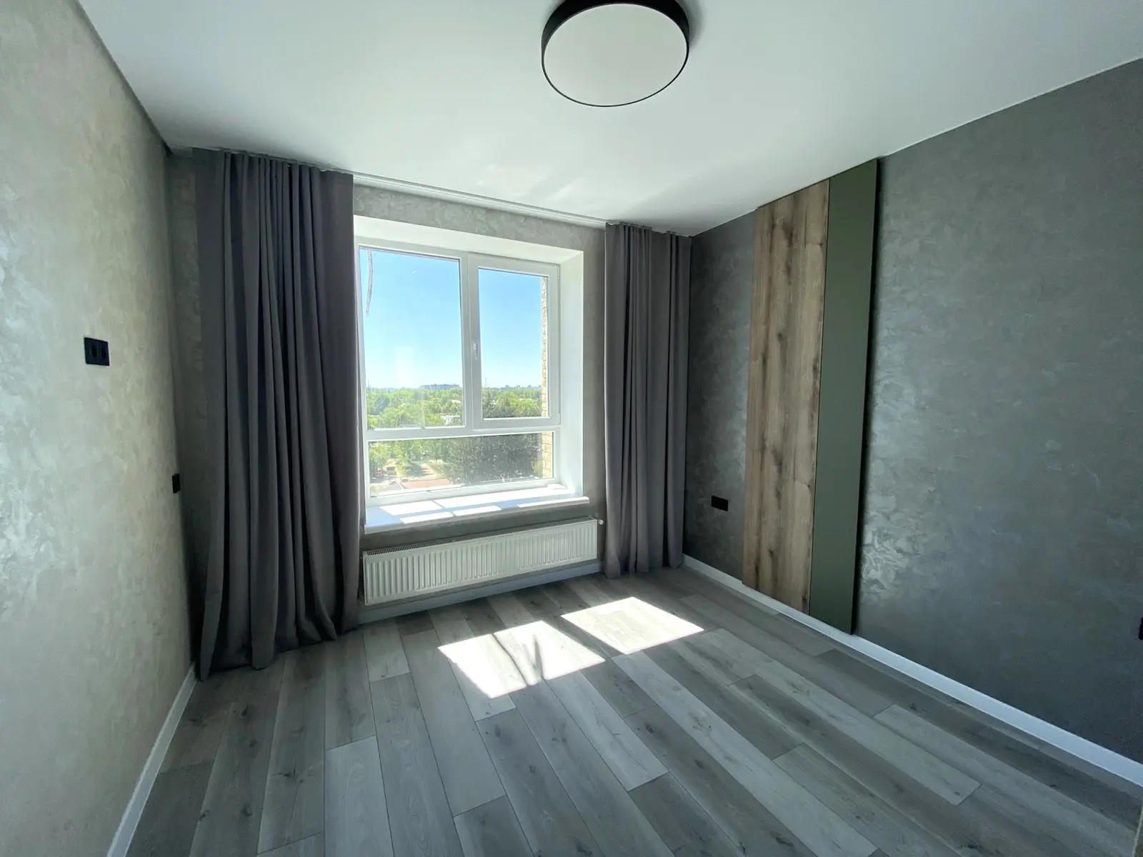 Фото Selling a 1-room apartment, 50 sq.m., Dobrovolchykh Batalioniv street 202 Cherkasy, price: 78000 $, code 1365