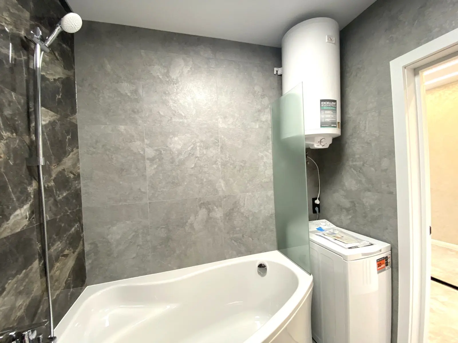Фото Selling a 1-room apartment, 50 sq.m., Dobrovolchykh Batalioniv street 202 Cherkasy, price: 78000 $, code 1365