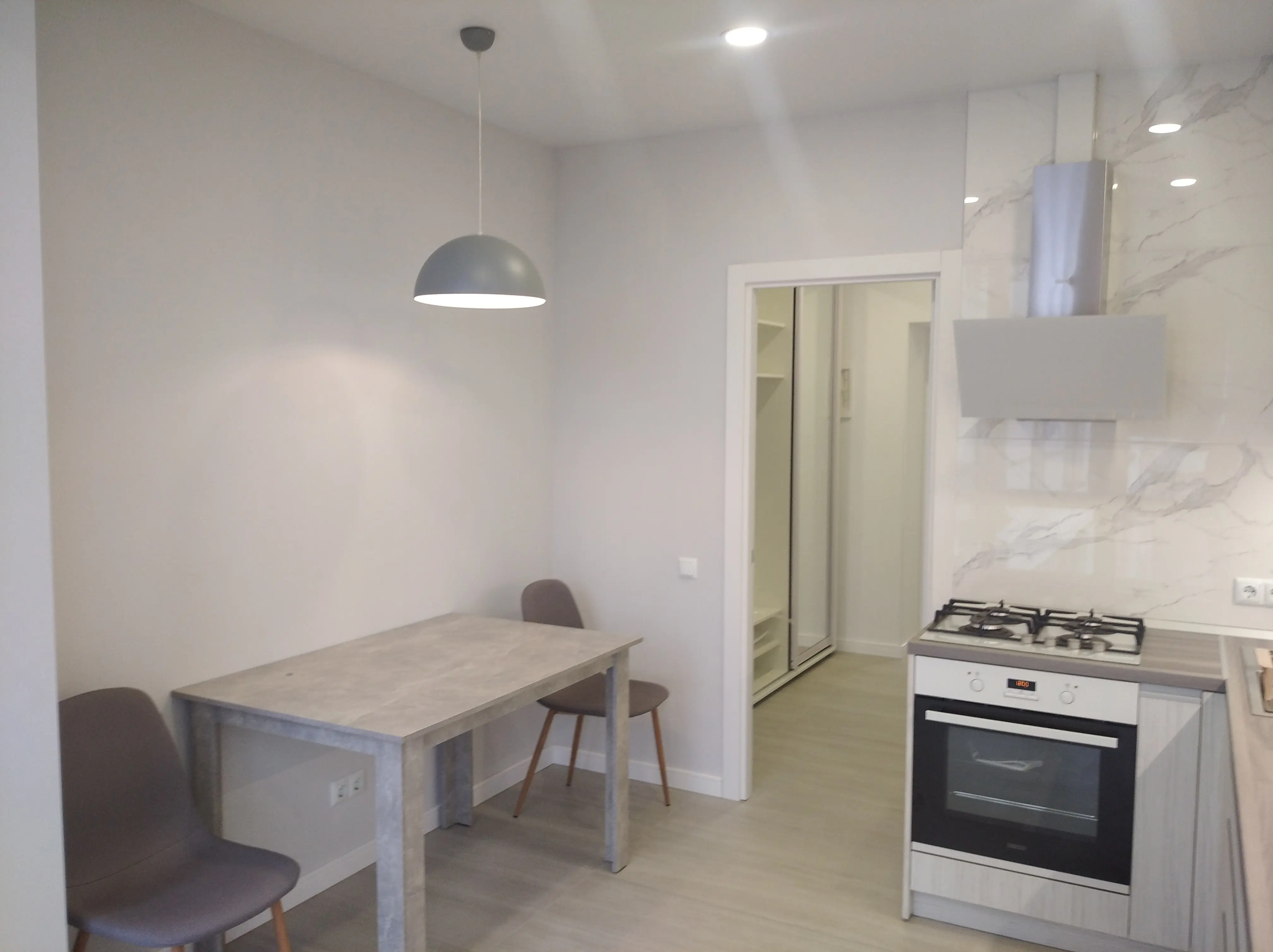 Фото Selling a 1-room apartment, 36 sq.m., Ivana Kozheduba street  Bucha, price: 54000 $, code 1379
