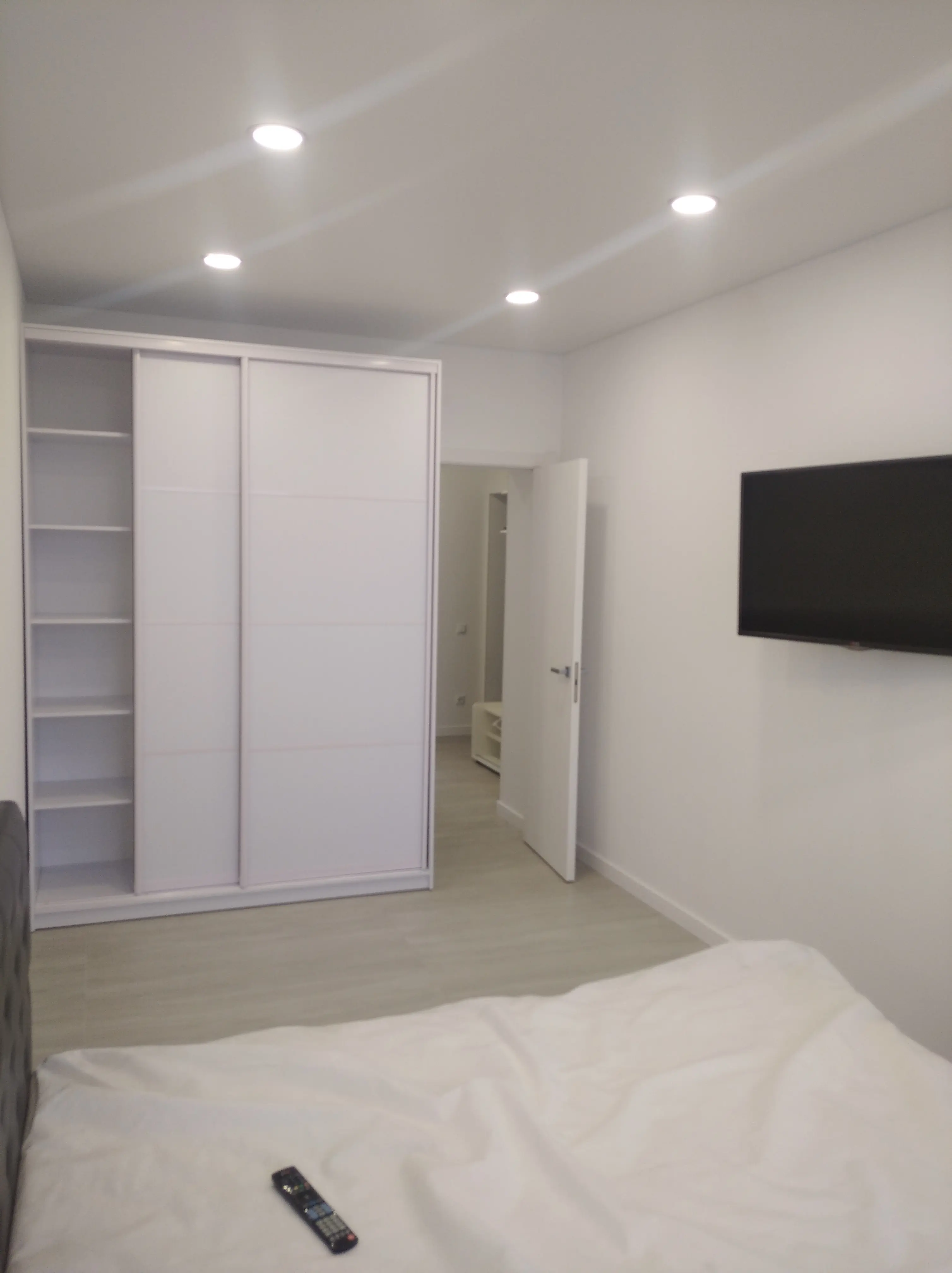 Фото Selling a 1-room apartment, 36 sq.m., Ivana Kozheduba street  Bucha, price: 54000 $, code 1379