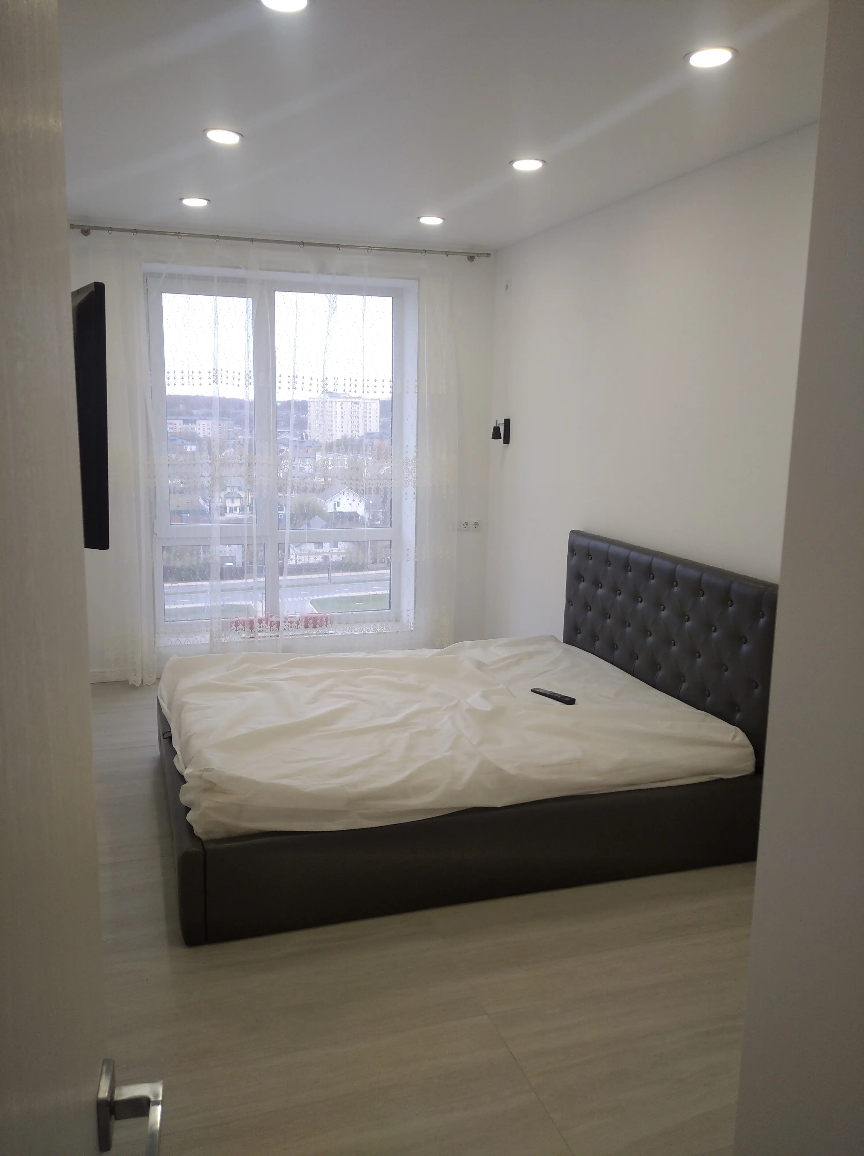 Фото Selling a 1-room apartment, 36 sq.m., Ivana Kozheduba street  Bucha, price: 54000 $, code 1379