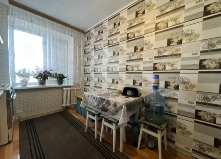 Фото Selling a 4-room apartment, 83 sq.m., Lisova Street 20 Kotsiubynske, price: 63000 $, code 1380