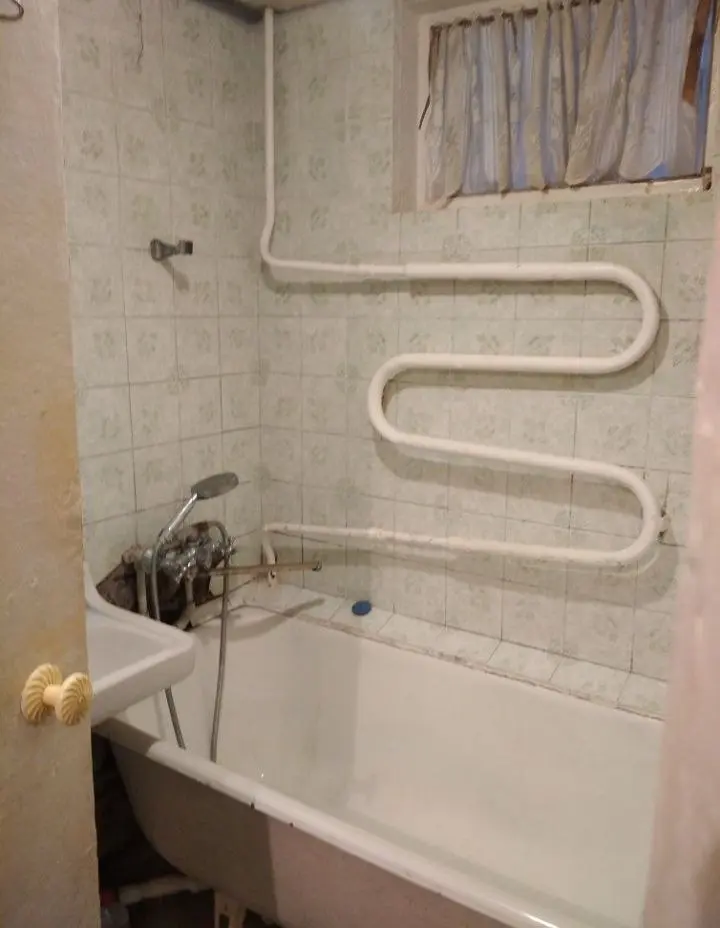 Фото Продаю 2 кімнатну квартиру, 46 кв. м, Варшавська вул.  Ірпінь, ціна: 31500 $, код 1419