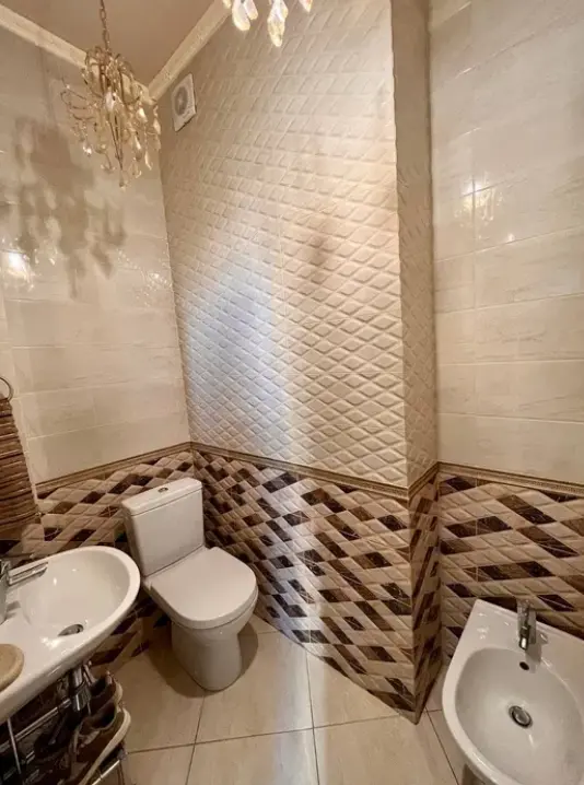 Фото Selling a 3-room apartment, 100 sq.m., Akademika Korolova Street  Odesa, price: 117000 $, code 1445