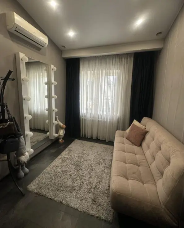 Фото Продаю 2 кімнатну квартиру, 46 кв. м, Люстдорфська дорога (Черноморская дорога)  Одеса, ціна: 55000 $, код 1451
