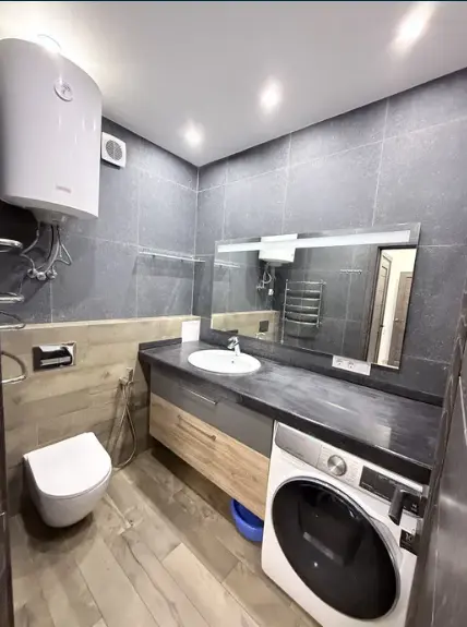 Фото Selling a 3-room apartment, 82 sq.m., Perlynna Street  Odesa, price: 90000 $, code 1458