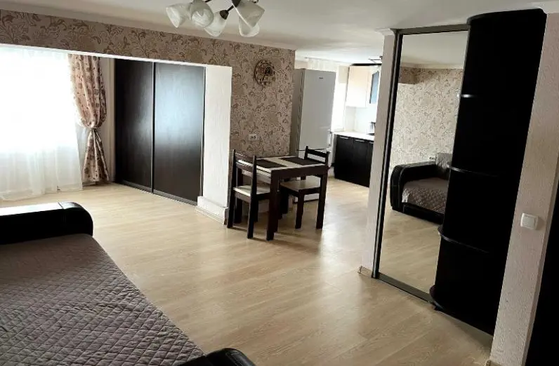 Фото Selling a 1-room apartment, 35 sq.m., Yevhena Chykalenka Street (Akademika Viliamsa Street)  Odesa, price: 30000 $, code 1483