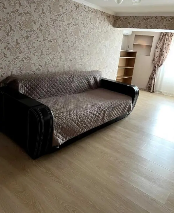 Фото Selling a 1-room apartment, 35 sq.m., Yevhena Chykalenka Street (Akademika Viliamsa Street)  Odesa, price: 30000 $, code 1483
