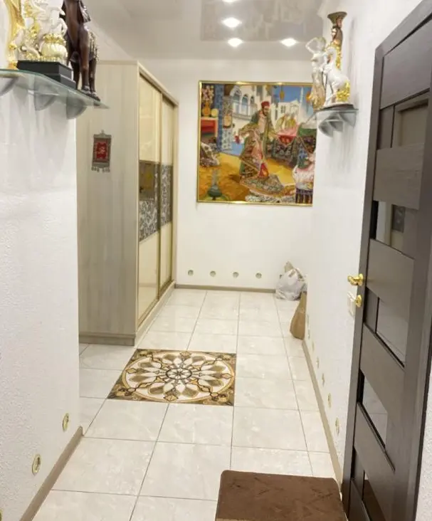 Фото Selling a 2-room apartment, 86 sq.m., Makarova Street  Odesa, price: 100000 $, code 1490