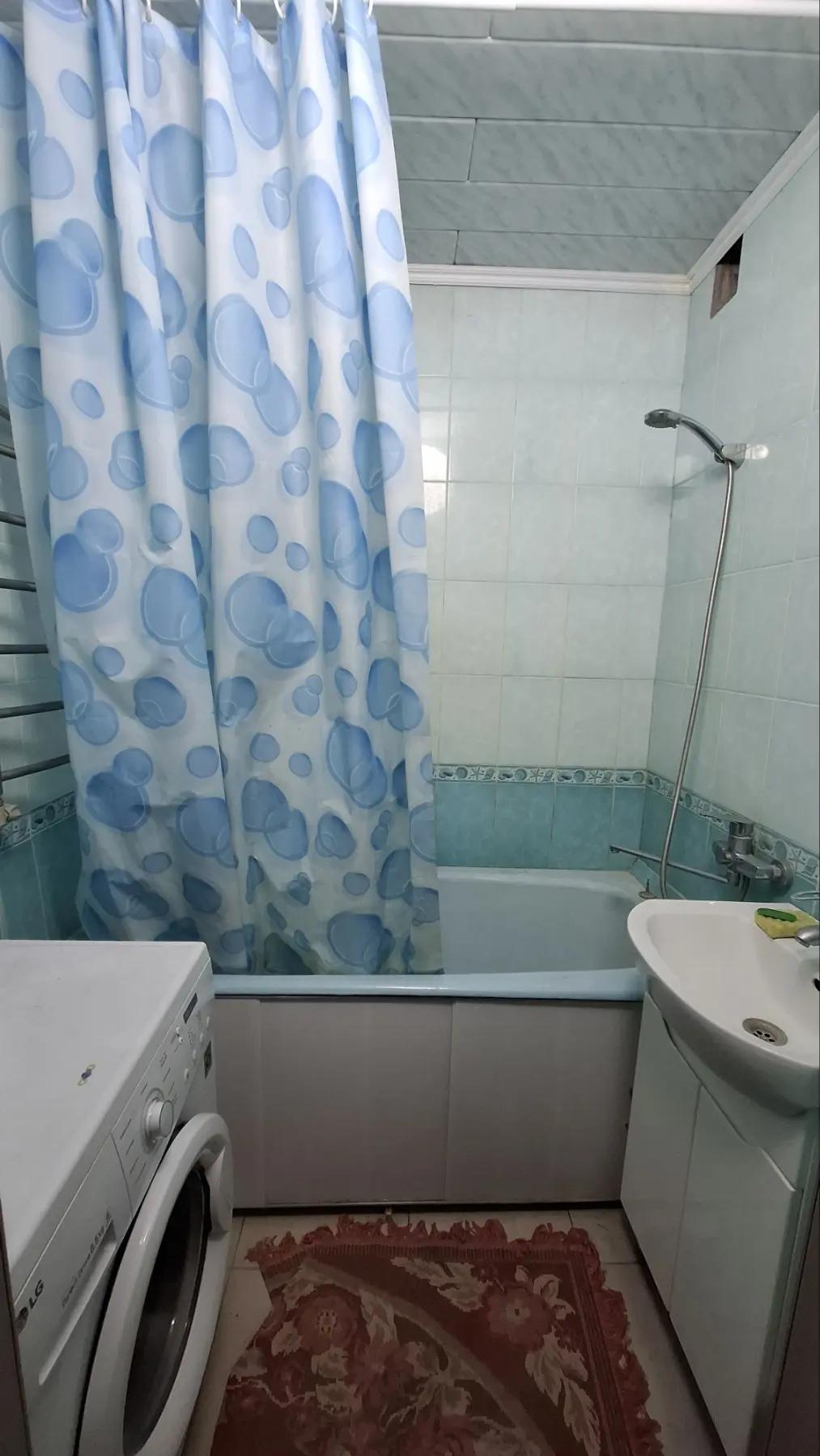 Фото Selling a 3-room apartment, 69 sq.m., Honcharivskiy ave (Koneva Street) 13 Kharkiv, price: 55000 $, code 1498