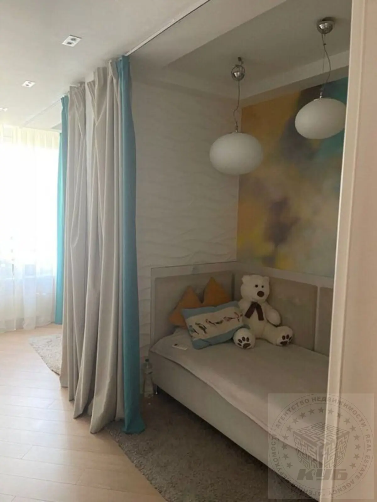 Фото Продаю 3 кімнатну квартиру, 94 кв. м, Анатолія Петрицького вул. 13 Київ, ціна: 215000 $, код 1499