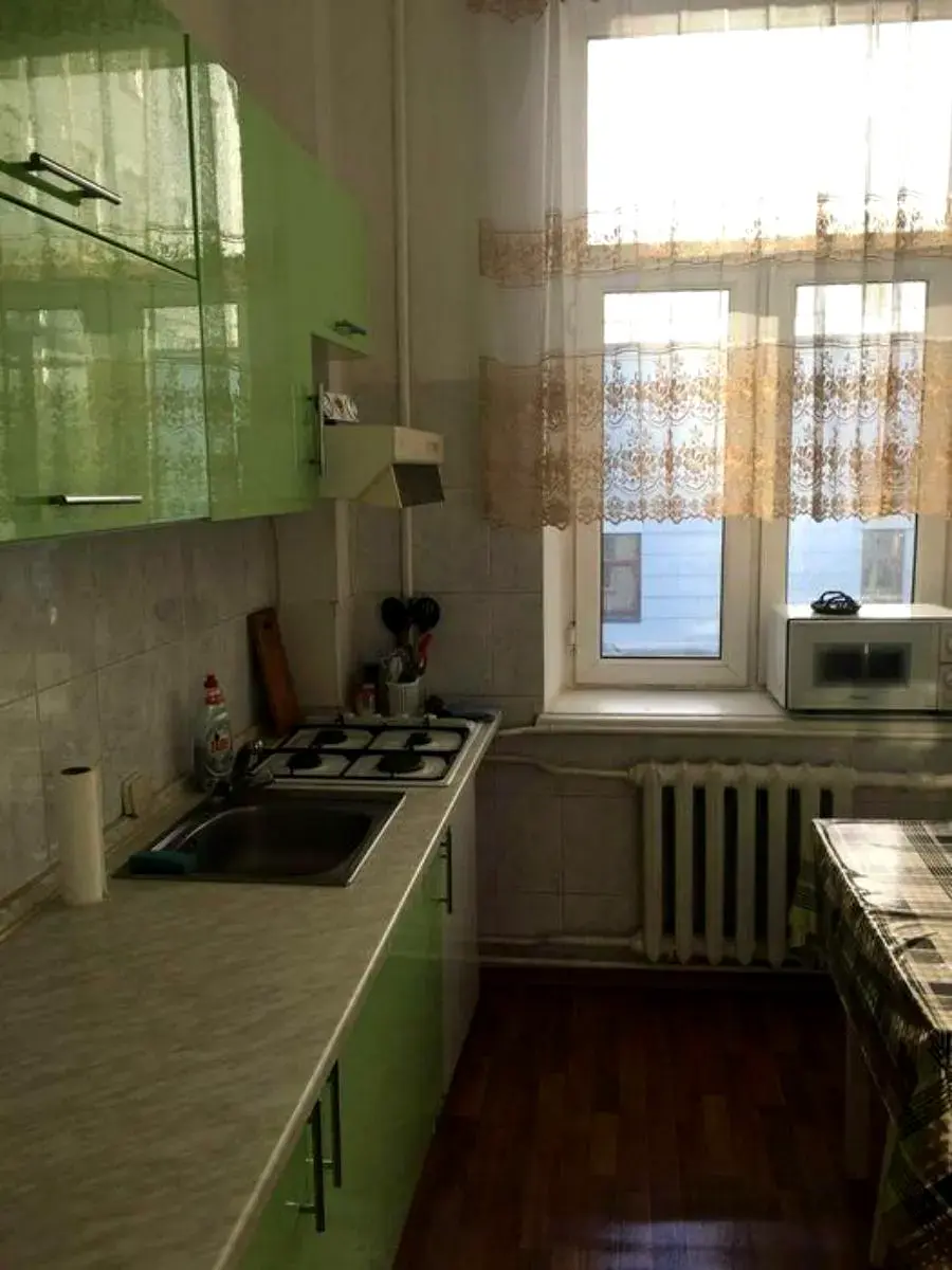 Фото Продаю 1 кімнатну квартиру, 38 кв. м, Євгена Чикаленка вул. (Пушкінська) 31б Київ, ціна: 135000 $, код 1504