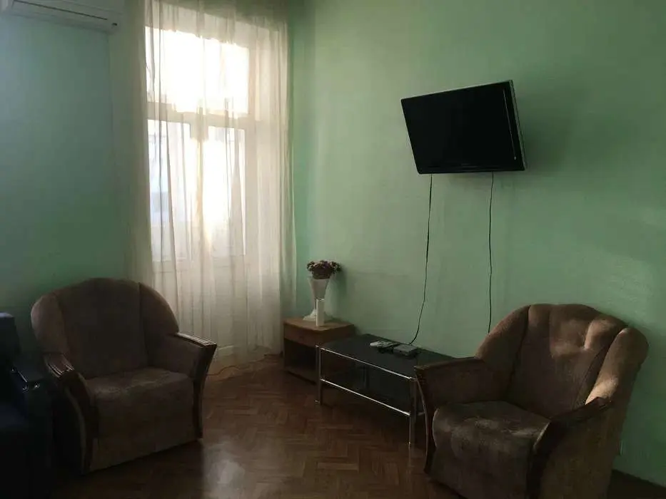 Фото Продаю 1 кімнатну квартиру, 38 кв. м, Євгена Чикаленка вул. (Пушкінська) 31б Київ, ціна: 135000 $, код 1504