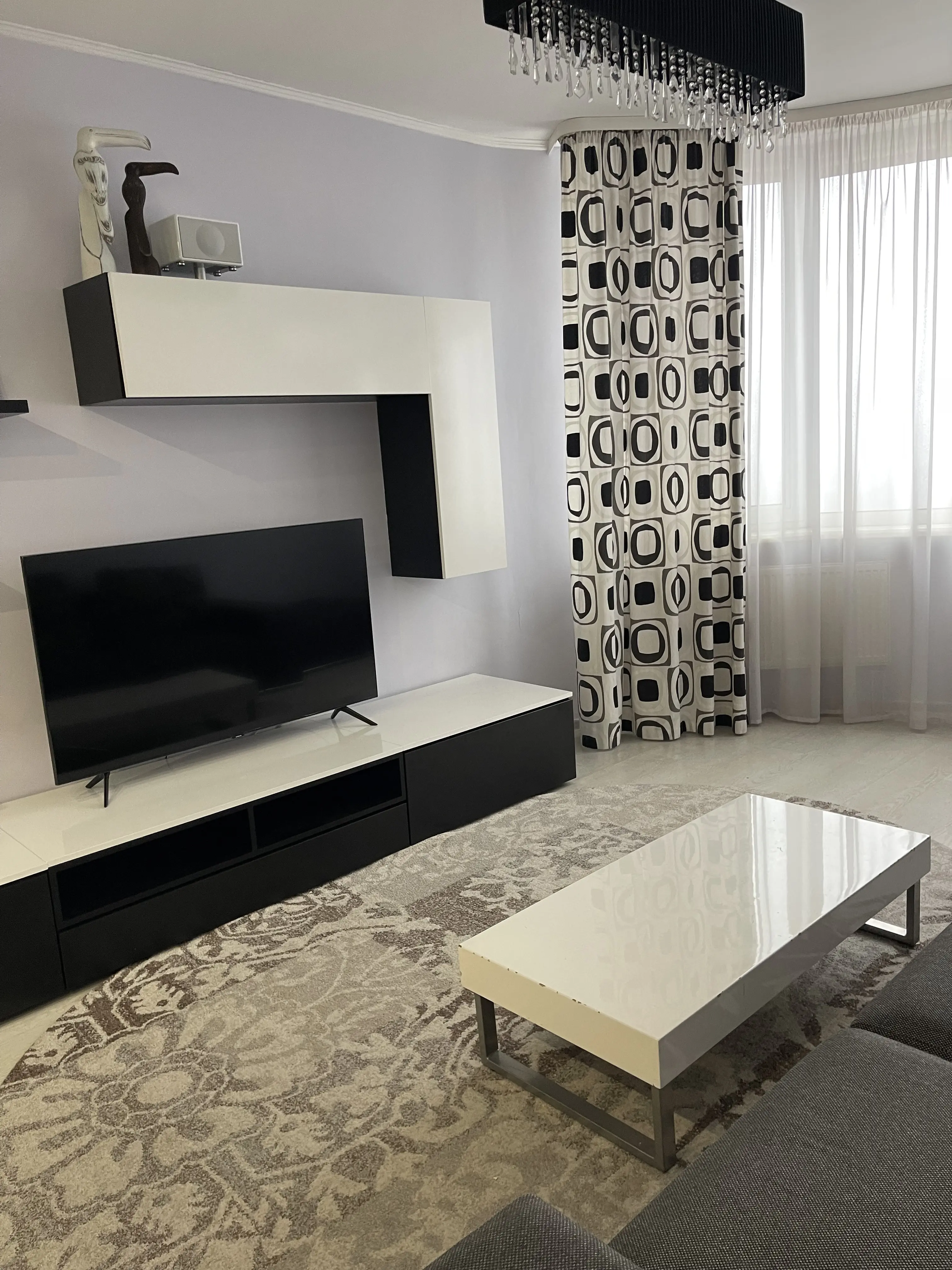 Фото Selling a 2-room apartment, 71 sq.m., Kharkivske Road 19а Kyiv, price: 89500 $, code 1516