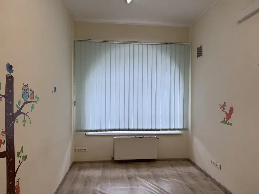 Фото Rent an office, Almatynska Street (Alma-Atynska Street) 39а Kyiv for long-term rent, price: 52000 UAH, code 1534