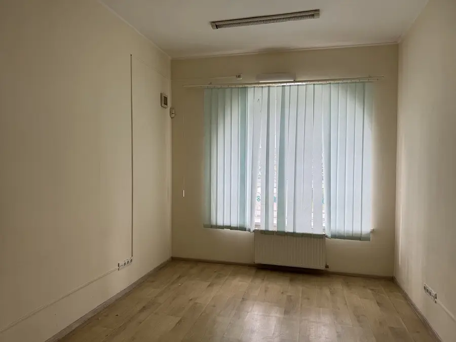 Фото Rent an office, Almatynska Street (Alma-Atynska Street) 39а Kyiv for long-term rent, price: 52000 UAH, code 1534
