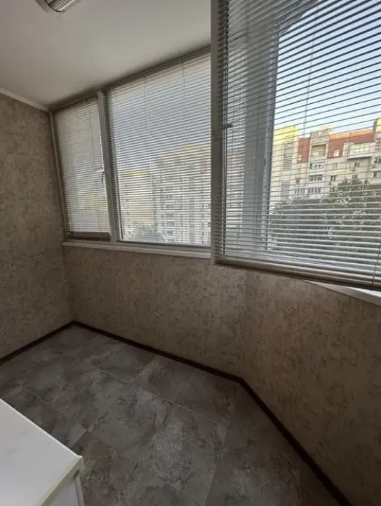 Фото Продаю 1 кімнатну квартиру, 53 кв. м, Костанді вул.  Одеса, ціна: 60000 $, код 1536