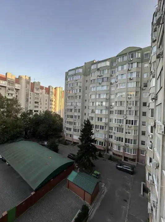 Фото Продаю 1 кімнатну квартиру, 53 кв. м, Костанді вул.  Одеса, ціна: 60000 $, код 1536
