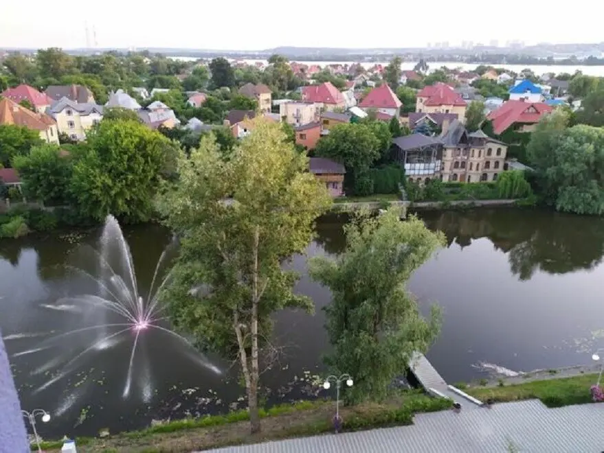 Фото Продаю 2 кімнатну квартиру, 94 кв. м, Центральна вул.  Київ, ціна: 96000 $, код 1545
