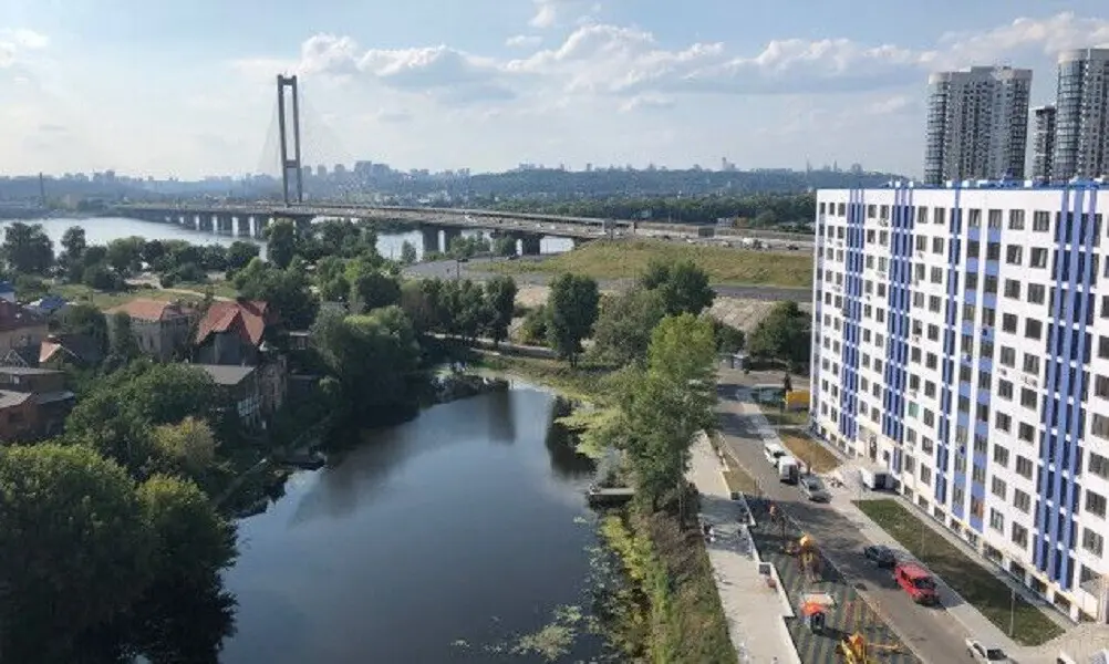 Фото Продаю 2 кімнатну квартиру, 94 кв. м, Центральна вул.  Київ, ціна: 96000 $, код 1545