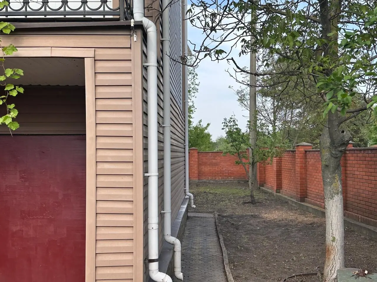 Фото Продаю дом, 111 кв. м, Набережная ул.  Гнідин, цена: 170000 $, код 1546