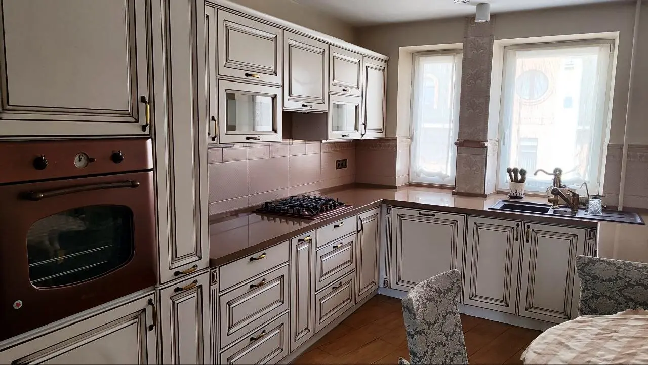 Фото Снять 3-комнатную квартиру, Хорива ул. 22/28 Киев в долгосрочную аренду, цена: 41500 грн, код 1547