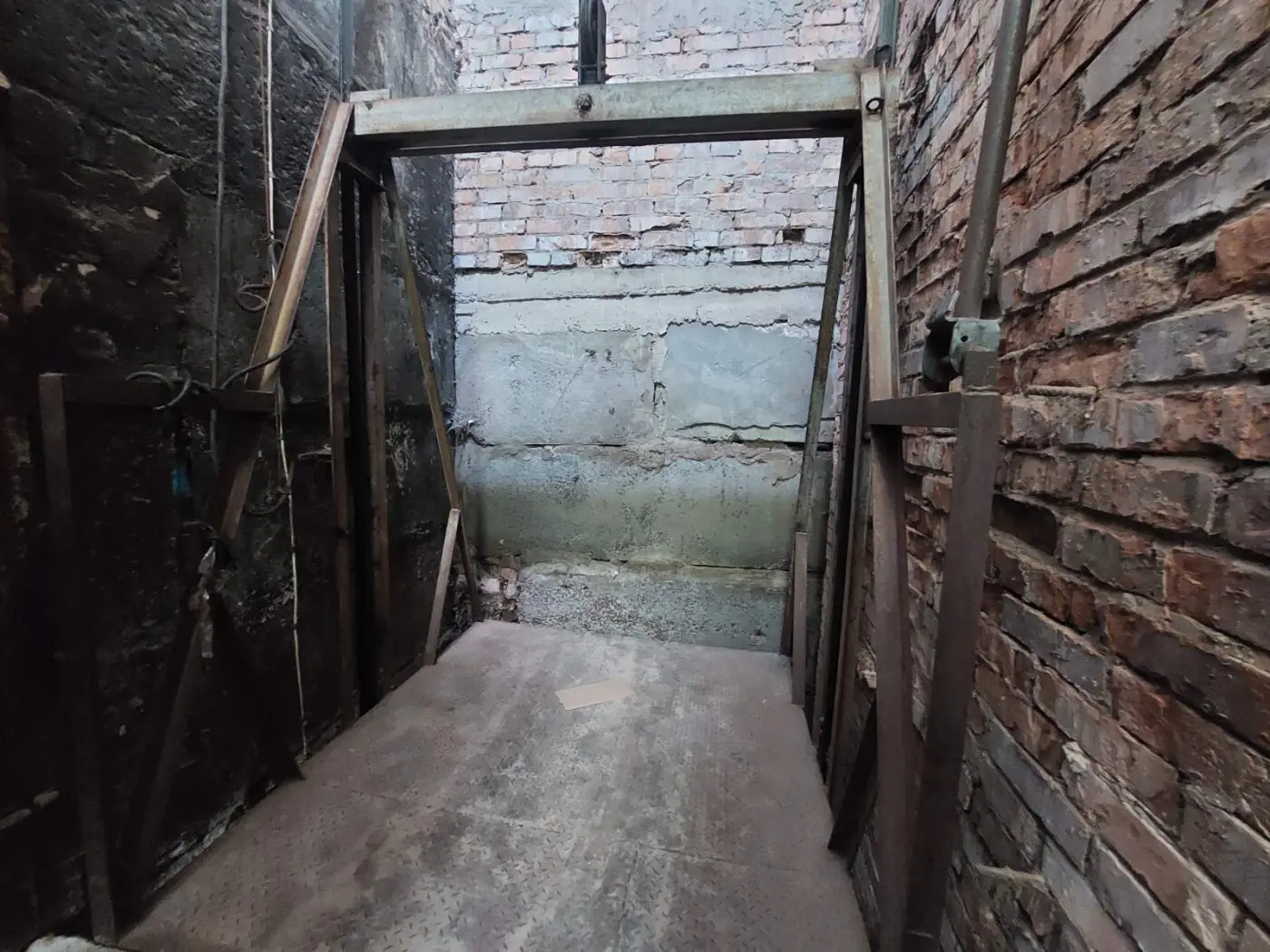 Фото Арендовать офис, Радистов ул.  Киев в долгосрочную аренду, цена: 12000 грн, код 1551