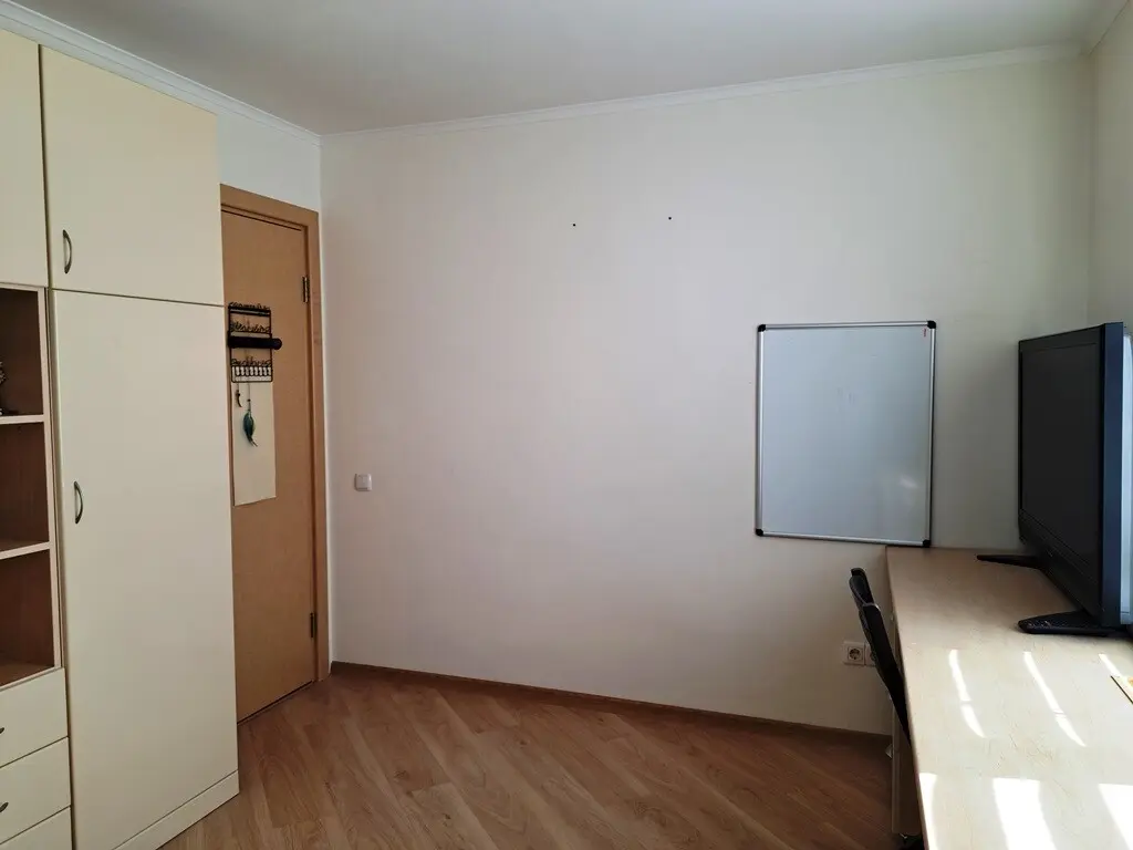 Фото Selling a 3-room apartment, 98 sq.m., Darnytskyi Boulevard 10А Kyiv, price: 119000 $, code 1553