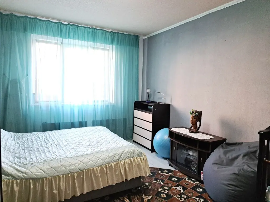 Фото Selling a 3-room apartment, 74 sq.m., Dragomanova Street 25 Kyiv, price: 75000 $, code 1554
