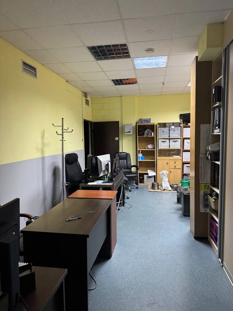 Фото Rent an office, Kharkivske Road 58 Kyiv for long-term rent, price: 60000 грн, code 1555